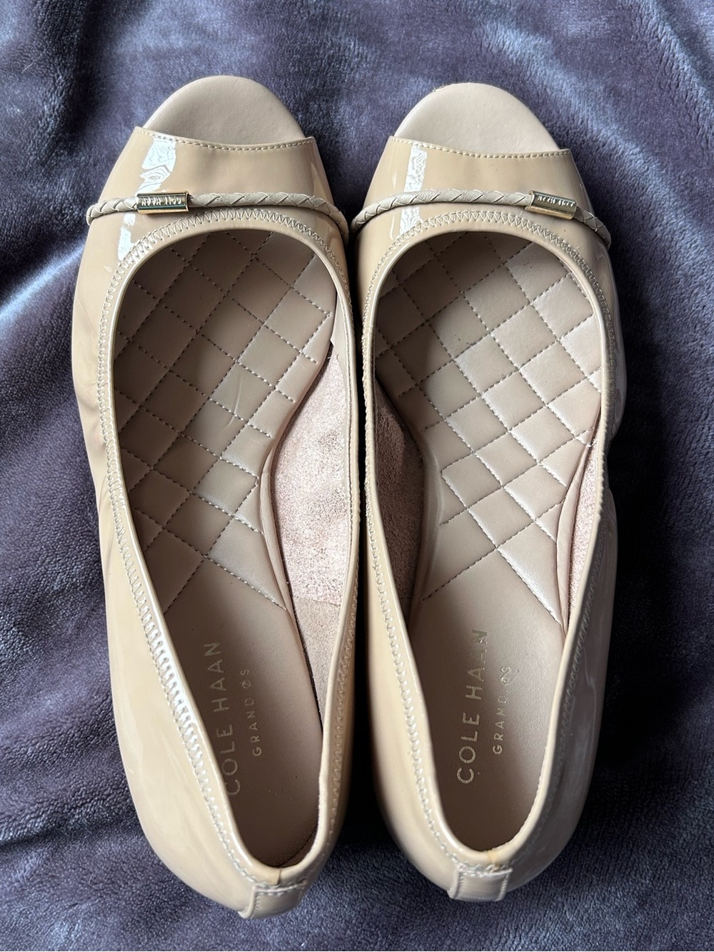 Cole Haan Emory Braided 40 II Patent Leather Peep-Toe Wedge Maple Sugar Sz 7.5B - Picture 2 of 16